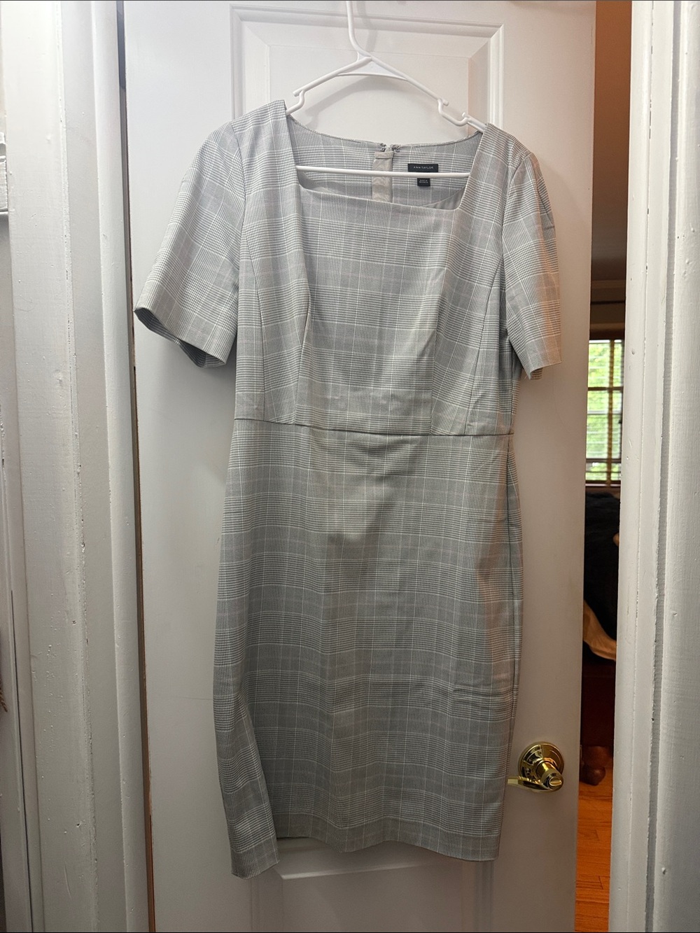 Ann Taylor Gray Windowpane Midi Sheath Dress